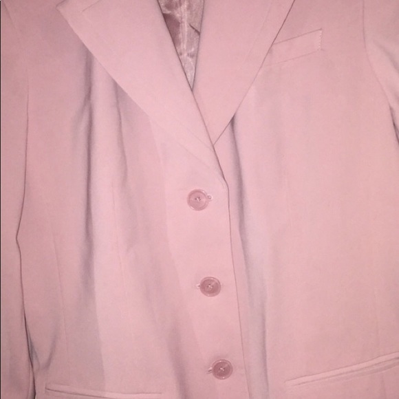 Blush Blazer - Picture 2 of 4